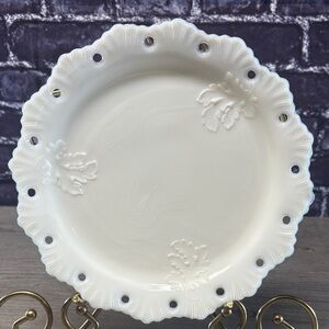 Vintage Creamware Milk Glass Oak Patterned Plates